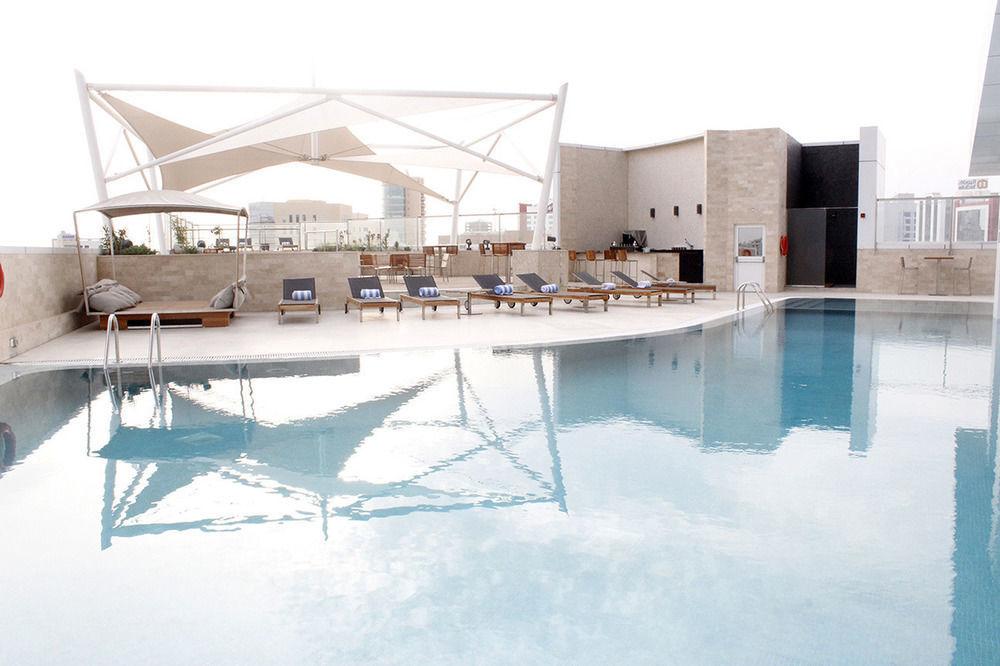 Ramee Grand Hotel And Spa Manama Exterior photo The pool at the hotel